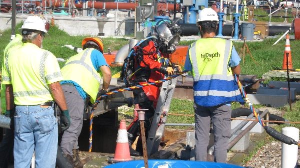 The Tampa Water Department called in a specialized dive team on Tuesday and Wednesday to remove two underwater valves, helping increase water flow and provide drinking water to the public. The valves are between and 3 and 4.5 feet wide. Crews needed to remove the valves in order to allow water to pass unrestricted during the water treatment process.  