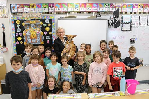 Mayor Jane Castor and Desa visited Gorrie Elementary School in Tampa.