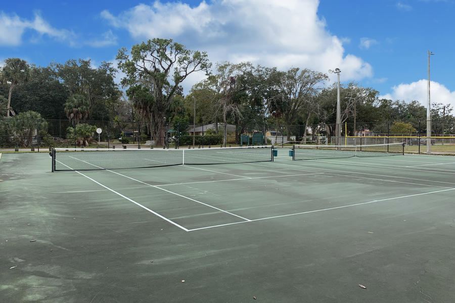 Court view of Port Tampa courts