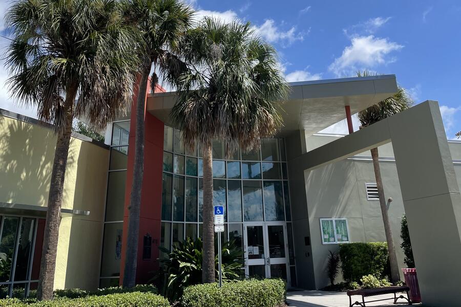 Port Tampa Recreation Center exterior