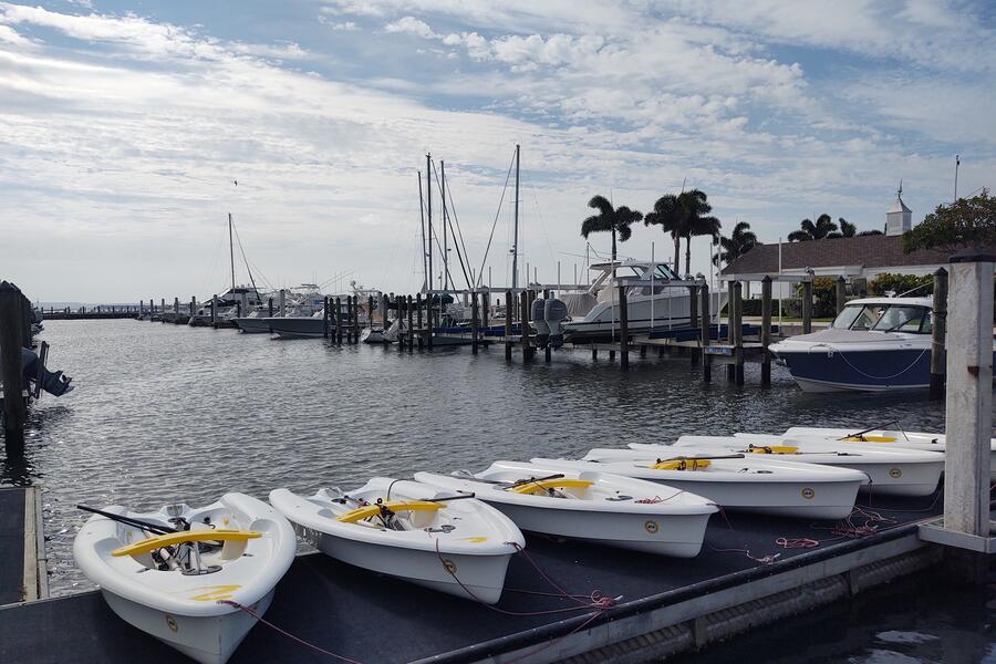 Boats docked in a coastal area south of Gandy.