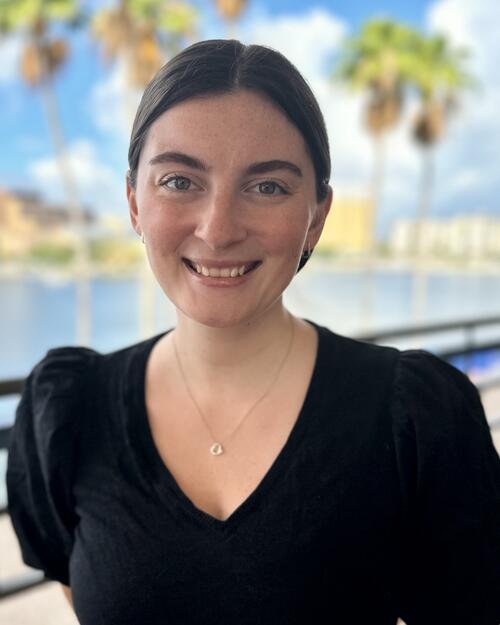 Headshot of Julia DiCarlo