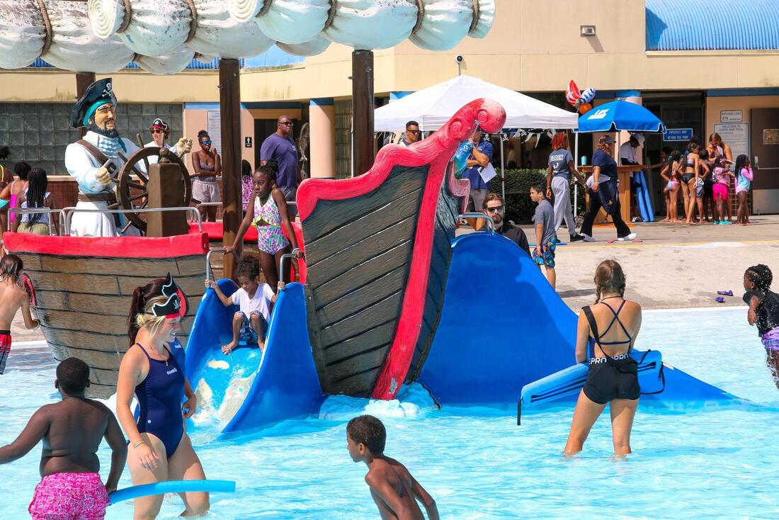 City of Tampa Offering Free Pool Access During Heat Advisories