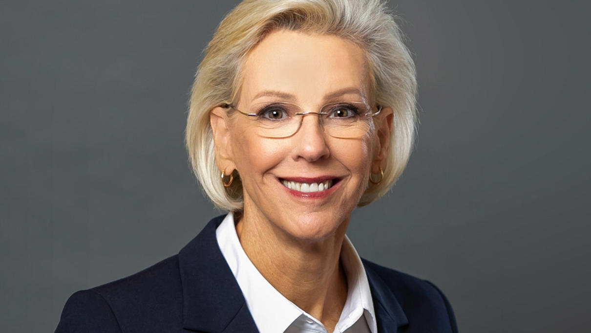 Jane Castor headshot