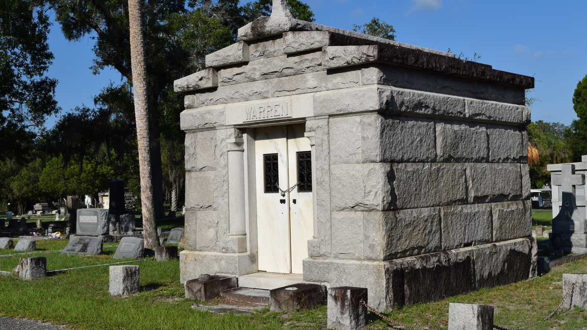 Woodlawn Cemetery Warren Family Crypt